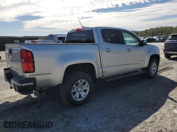 ✅ 2018 Chevrolet Colorado 2WD LT • VIN: 1GCGSCEN8J1165546 • Lot: 81934955. Listed on Copart with 105,615 mi. Free auction sales archive from the USA and detailed vehicle history report at DreamBid. Image 3.
