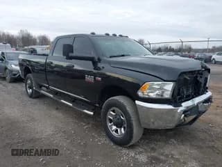 ✅ 2018 Ram 2500 Tradesman • VIN: 3C6UR5HJ9JG189592 • Lot: 41919085. Wystawiony na IAAI z przebiegiem 57 154 mil. Bezpłatny archiwum sprzedaży aukcyjnych z USA i szczegółowy raport historii pojazdu na DreamBid. Zdjęcie 1.