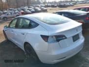 ✅ 2021 Tesla Model 3 Long Range • VIN: 5YJ3E1EB1MF056759 • Lot: 41464108. Wystawiony na IAAI z przebiegiem 48 694 mil. Bezpłatny archiwum sprzedaży aukcyjnych z USA i szczegółowy raport historii pojazdu na DreamBid. Zdjęcie 14.