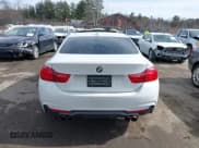 ✅ 2017 BMW 4 Series 430i xDrive • VIN: WBA4R9C5XHK878339 • Лот: 41752597. Опубликован ранее на IAAI с пробегом 82 320 миль. Бесплатный доступ к архиву аукционных продаж из США и подробный отчёт об истории автомобиля на DreamBid. Изображение 16.