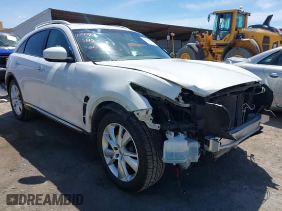 ✅ 2014 Infiniti QX70 • VIN: JN8CS1MW6EM411872 • Lot: 42271036. Wystawiony na IAAI z przebiegiem 120 891 mil. Bezpłatny archiwum sprzedaży aukcyjnych z USA i szczegółowy raport historii pojazdu na DreamBid. Zdjęcie 1.