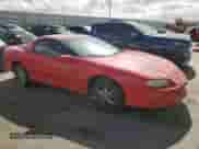 2000 Chevrolet Camaro z VIN 2G1FP22K0Y2170202, wystawiony jako Copart lot #42667735 z przebiegiem 116 423 mil mil oraz Czysty tytuł • Clean title. Historia ofert i sprzedaży dostępna na DreamBid. Obrazek 4.