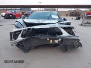 ✅ 2020 Chevrolet Corvette 3LT • VIN: 1G1Y83D43L5109711 • Lot: 43085749. Wystawiony na IAAI z przebiegiem 27 395 mil. Bezpłatny archiwum sprzedaży aukcyjnych z USA i szczegółowy raport historii pojazdu na DreamBid. Zdjęcie 12.