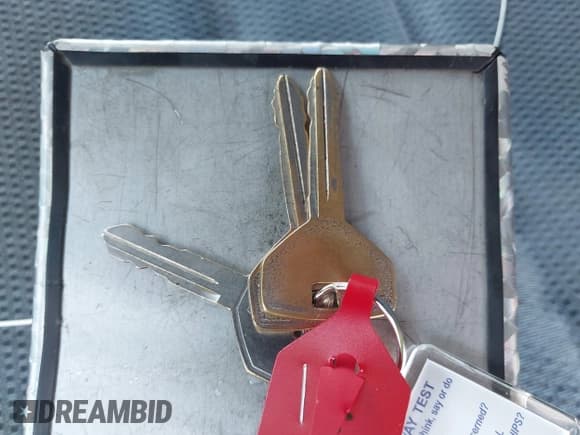 ✅ 1992 Plymouth Grand Voyager • VIN: 1P4GH54R0NX287265 • Lot: 42687740. Wystawiony na IAAI z przebiegiem 268 810 mil. Bezpłatny archiwum sprzedaży aukcyjnych z USA i szczegółowy raport historii pojazdu na DreamBid. Zdjęcie 11.