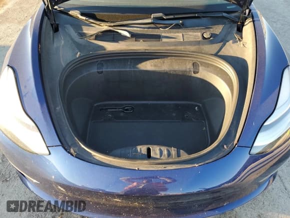 ✅ 2020 Tesla Model 3 Performance • VIN: 5YJ3E1EC3LF586867 • Lot: 90074405. Wystawiony na Copart z przebiegiem 103 478 mil. Bezpłatny archiwum sprzedaży aukcyjnych z USA i szczegółowy raport historii pojazdu na DreamBid. Zdjęcie 11.
