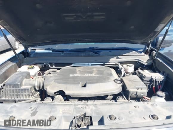 ✅ 2020 GMC Canyon 2WD SLE • VIN: 1GTG5CEN2L1241059 • Lot: 43527893. Listed on IAAI with 67,629 mi. Free auction sales archive from the USA and detailed vehicle history report at DreamBid. Image 10.