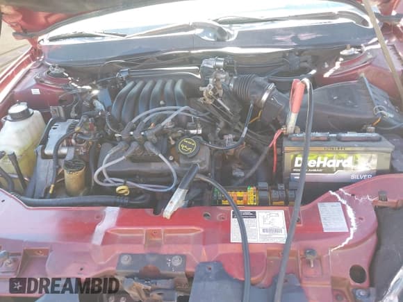 ✅ 2002 Ford Taurus SE • VIN: 1FAHP58U82A142974 • Lot: 41590631. Wystawiony na IAAI z przebiegiem 192 229 mil. Bezpłatny archiwum sprzedaży aukcyjnych z USA i szczegółowy raport historii pojazdu na DreamBid. Zdjęcie 10.