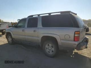 ✅ 2005 Chevrolet Suburban LS • VIN: 3GNFK16Z35G187860 • Lot: 74930654. Wystawiony na Copart z przebiegiem 247 510 mil. Bezpłatny archiwum sprzedaży aukcyjnych z USA i szczegółowy raport historii pojazdu na DreamBid. Zdjęcie 2.