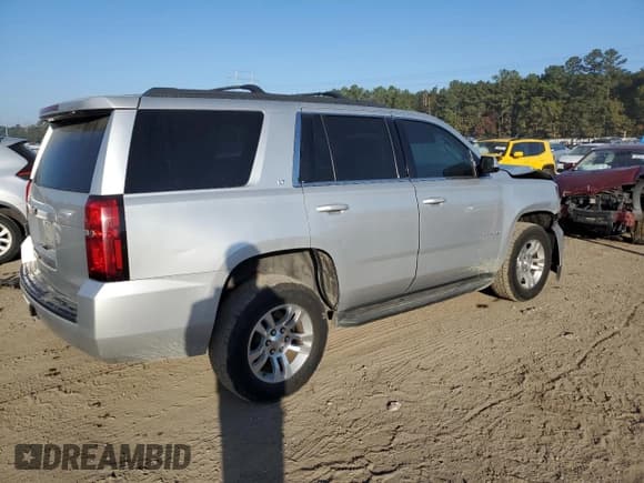 ✅ 2017 Chevrolet Tahoe LT • VIN: 1GNSCBKC2HR197397 • Лот: 90794205. Опубликован ранее на Copart с пробегом 138 392 миль. Бесплатный доступ к архиву аукционных продаж из США и подробный отчёт об истории автомобиля на DreamBid. Изображение 3.