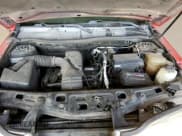 ✅ 2006 Saturn VUE • VIN: 5GZCZ33DX6S818625 • Lot: 85531174. Wystawiony na Copart z przebiegiem 253 863 mil. Bezpłatny archiwum sprzedaży aukcyjnych z USA i szczegółowy raport historii pojazdu na DreamBid. Zdjęcie 11.