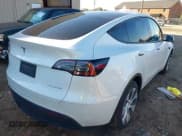 ✅ 2023 Tesla Model Y Long Range • VIN: 7SAYGDEE7PF683016 • Lot: 41342757. Wystawiony na IAAI z przebiegiem 25 895 mil. Bezpłatny archiwum sprzedaży aukcyjnych z USA i szczegółowy raport historii pojazdu na DreamBid. Zdjęcie 4.