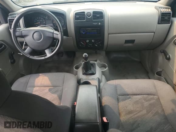 ✅ 2004 Chevrolet Colorado Z85 • VIN: 1GCCS198848136163 • Lot: 71897745. Wystawiony na Copart z przebiegiem 199 951 mil. Bezpłatny archiwum sprzedaży aukcyjnych z USA i szczegółowy raport historii pojazdu na DreamBid. Zdjęcie 8.