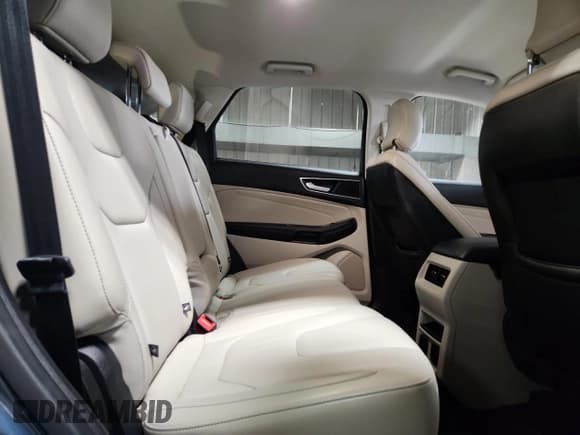 ✅ 2016 Ford Edge Titanium • VIN: 2FMPK3K80GBB92604 • Lot: 85428845. Listed on Copart with 108,270 mi. Free auction sales archive from the USA and detailed vehicle history report at DreamBid. Image 11.