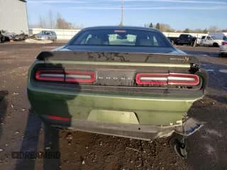 ✅ 2022 Dodge Challenger R/T Scat Pack Widebody • VIN: 2C3CDZFJ8NH136499 • Lot: 40611233. Wystawiony na Copart z przebiegiem 22 658 mil. Bezpłatny archiwum sprzedaży aukcyjnych z USA i szczegółowy raport historii pojazdu na DreamBid. Zdjęcie 6.