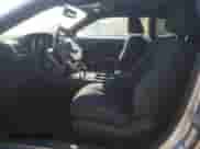 2013 Dodge Challenger SXT z VIN 2C3CDYAGXDH612465, wystawiony jako Copart lot #70135804 z przebiegiem 116 793 mil mil oraz Szkoda całkowita • Salvage title. Historia ofert i sprzedaży dostępna na DreamBid. Obrazek 7.