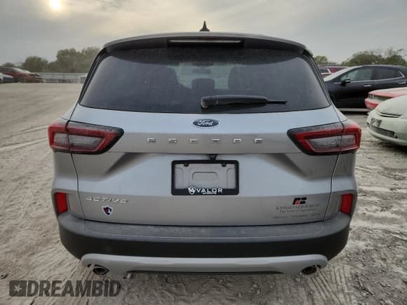 ✅ 2023 Ford Escape Active • VIN: 1FMCU0GN3PUB01745 • Lot: 87426855. Wystawiony na Copart z przebiegiem 50 171 mil. Bezpłatny archiwum sprzedaży aukcyjnych z USA i szczegółowy raport historii pojazdu na DreamBid. Zdjęcie 6.