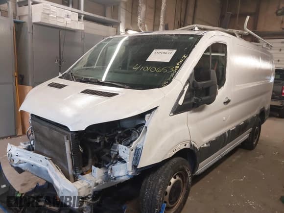 ✅ 2020 Ford Transit Cargo • VIN: 1FTBR1Y85LKB56297 • Lot: 41010653. Listed on IAAI with 84,796 mi. Free auction sales archive from the USA and detailed vehicle history report at DreamBid. Image 18.