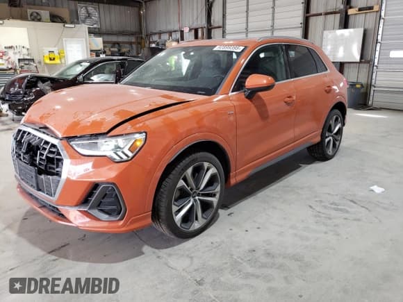 ✅ 2020 Audi Q3 S line Premium Plus • VIN: WA1EECF3XL1003412 • Lot: 92899395. Listed on Copart with 71,795 mi. Free auction sales archive from the USA and detailed vehicle history report at DreamBid. Image 1.