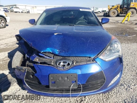 ✅ 2012 Hyundai Veloster w/Red Int • VIN: KMHTC6AD6CU025311 • Lot: 82477744. Wystawiony na Copart z przebiegiem 132 495 mil. Bezpłatny archiwum sprzedaży aukcyjnych z USA i szczegółowy raport historii pojazdu na DreamBid. Zdjęcie 5.