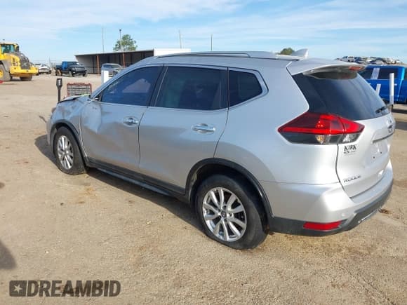 ✅ 2019 Nissan Rogue SV • VIN: KNMAT2MT9KP518422 • Lot: 41890104. Listed on IAAI with 105,291 mi. Free auction sales archive from the USA and detailed vehicle history report at DreamBid. Image 3.