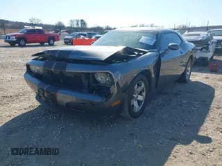 ✅ 2011 Dodge Challenger • VIN: 2B3CJ4DG3BH512974 • Lot: 41431931. Wystawiony na IAAI z przebiegiem 186 845 mil. Bezpłatny archiwum sprzedaży aukcyjnych z USA i szczegółowy raport historii pojazdu na DreamBid. Zdjęcie 2.
