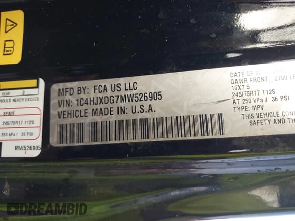 ✅ 2021 Jeep Wrangler Unlimited Willys • VIN: 1C4HJXDG7MW526905 • Lot: 42684799. Wystawiony na IAAI z przebiegiem 73 572 mil. Bezpłatny archiwum sprzedaży aukcyjnych z USA i szczegółowy raport historii pojazdu na DreamBid. Zdjęcie 9.