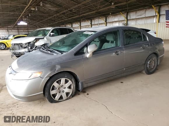 ✅ 2008 Honda Civic LX • VIN: 1HGFA16598L064047 • Лот: 93493225. Опубликован ранее на Copart с пробегом 175 091 миль. Бесплатный доступ к архиву аукционных продаж из США и подробный отчёт об истории автомобиля на DreamBid. Изображение 1.