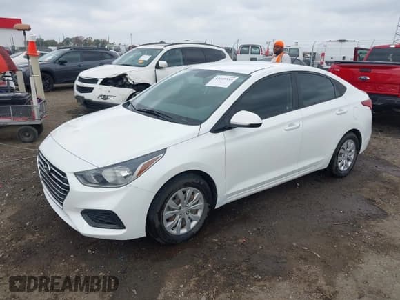 ✅ 2020 Hyundai Accent SE • VIN: 3KPC24A66LE120270 • Лот: 43549553. Опубликован ранее на IAAI с пробегом 66 968 миль. Бесплатный доступ к архиву аукционных продаж из США и подробный отчёт об истории автомобиля на DreamBid. Изображение 2.
