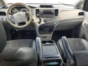 ✅ 2012 Toyota Sienna SE • VIN: 5TDXK3DC3CS251630 • Lot: 66338305. Listed on Copart with 245,922 mi. Free auction sales archive from the USA and detailed vehicle history report at DreamBid. Image 8.