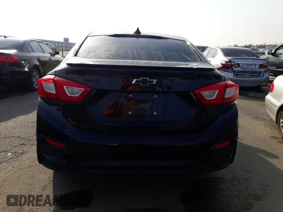 ✅ 2018 Chevrolet Cruze LT • VIN: 1G1BE5SM4J7172234 • Lot: 71506632. Listed on Copart with 44,583 mi. Free auction sales archive from the USA and detailed vehicle history report at DreamBid. Image 6.