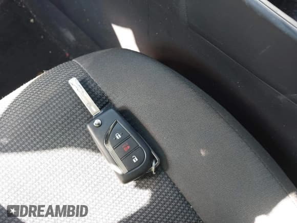 ✅ 2024 Toyota RAV4 LE • VIN: 2T3H1RFVXRW339770 • Lot: 43362205. Listed on IAAI with 20,979 mi. Free auction sales archive from the USA and detailed vehicle history report at DreamBid. Image 11.