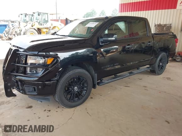 ✅ 2019 Nissan Titan Pro-4X • VIN: 1N6AA1E52KN534731 • Lot: 43268616. Listed on IAAI with 54,233 mi. Free auction sales archive from the USA and detailed vehicle history report at DreamBid. Image 2.