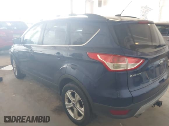 ✅ 2014 Ford Escape SE • VIN: 1FMCU0GX2EUB60350 • Lot: 42159803. Wystawiony na IAAI z przebiegiem 109 601 mil. Bezpłatny archiwum sprzedaży aukcyjnych z USA i szczegółowy raport historii pojazdu na DreamBid. Zdjęcie 3.