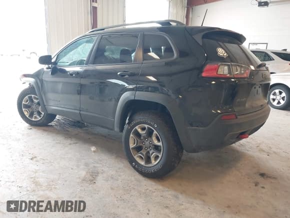 ✅ 2019 Jeep Cherokee Trailhawk • VIN: 1C4PJMBX5KD398170 • Lot: 42387969. Listed on IAAI with 82,396 mi. Free auction sales archive from the USA and detailed vehicle history report at DreamBid. Image 3.