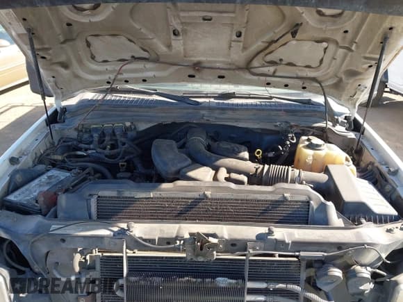 ✅ 2008 Ford F-250 XL • VIN: 1FTNF20588EA12052 • Lot: 42699890. Wystawiony na IAAI z przebiegiem 262 049 mil. Bezpłatny archiwum sprzedaży aukcyjnych z USA i szczegółowy raport historii pojazdu na DreamBid. Zdjęcie 10.