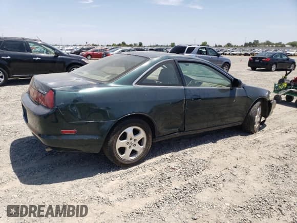 ✅ 1999 Honda Accord EX • VIN: 1HGCG225XXA020436 • Лот: 58765525. Опубликован ранее на Copart с пробегом 225 399 миль. Бесплатный доступ к архиву аукционных продаж из США и подробный отчёт об истории автомобиля на DreamBid. Изображение 3.