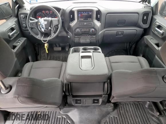 ✅ 2024 Chevrolet Silverado 1500 • VIN: 3GCUD4ED1RG411988 • Лот: 59160215. Опубликован ранее на Copart с пробегом 10 901 миль. Бесплатный доступ к архиву аукционных продаж из США и подробный отчёт об истории автомобиля на DreamBid. Изображение 8.