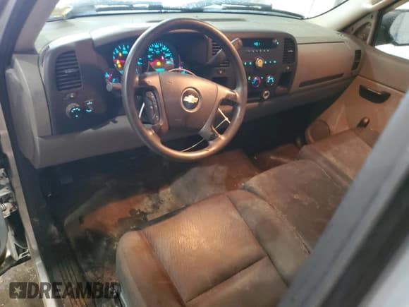 ✅ 2013 Chevrolet Silverado 1500 Work Truck • VIN: 1GCNCPEXXDZ312422 • Lot: 90666575. Listed on Copart with 137,301 mi. Free auction sales archive from the USA and detailed vehicle history report at DreamBid. Image 8.