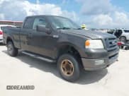 ✅ 2005 Ford F-150 STX • VIN: 1FTRX14W65NA70099 • Lot: 42738339. Listed on IAAI with 176,222 mi. Free auction sales archive from the USA and detailed vehicle history report at DreamBid. Image 1.