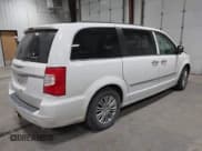 ✅ 2016 Chrysler Town & Country Touring L Anniversary Edition • VIN: 2C4RC1CG7GR138454 • Лот: 42563931. Опубликован ранее на IAAI с пробегом 176 709 миль. Бесплатный доступ к архиву аукционных продаж из США и подробный отчёт об истории автомобиля на DreamBid. Изображение 4.