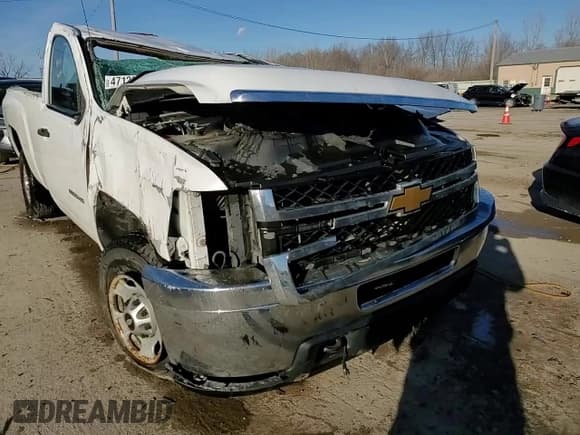 ✅ 2012 Chevrolet Silverado 2500HD Work Truck • VIN: 1GC0KVC85CZ146368 • Lot: 47128335. Wystawiony na Copart z przebiegiem 146 325 mil. Bezpłatny archiwum sprzedaży aukcyjnych z USA i szczegółowy raport historii pojazdu na DreamBid. Zdjęcie 13.