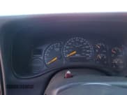 ✅ 1999 Chevrolet Silverado 1500 LS • VIN: 2GCEC19T6X1256058 • Лот: 76981124. Опубликован ранее на Copart с пробегом Не указан. Бесплатный доступ к архиву аукционных продаж из США и подробный отчёт об истории автомобиля на DreamBid. Изображение 9.