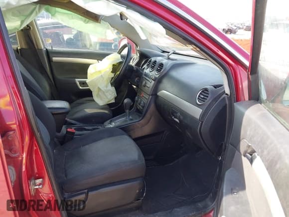 ✅ 2012 Chevrolet Captiva Sport LT • VIN: 3GNAL3E57CS613612 • Lot: 41851605. Wystawiony na IAAI z przebiegiem 288 773 mil. Bezpłatny archiwum sprzedaży aukcyjnych z USA i szczegółowy raport historii pojazdu na DreamBid. Zdjęcie 5.