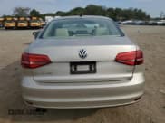 ✅ 2015 Volkswagen Jetta SEL • VIN: 3VWL07AJ7FM343291 • Лот: 83761925. Опубликован ранее на Copart с пробегом 48 534 миль. Бесплатный доступ к архиву аукционных продаж из США и подробный отчёт об истории автомобиля на DreamBid. Изображение 6.