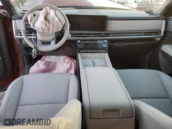 2024 Hyundai Santa Fe Limited с VIN 5NMP3DG13RH012815, выставлен на аукционе Copart как лот 41429855 с пробегом Не указан миль и Списание • Salvage title. История ставок и продаж доступна на DreamBid. Изображение 8.