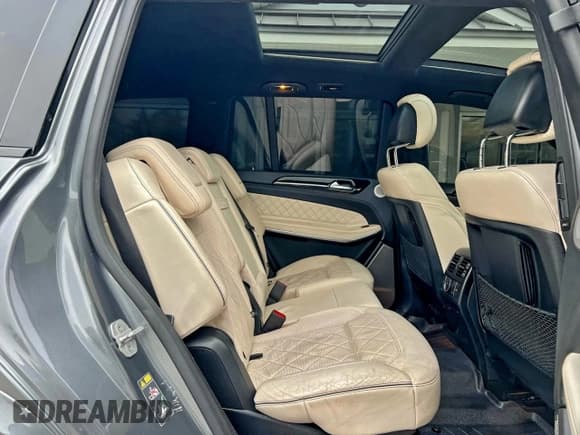 ✅ 2017 Mercedes-Benz GLS 550 • VIN: 4JGDF7DE8HA829365 • Lot: 94787845. Listed on Copart with 151,667 mi. Free auction sales archive from the USA and detailed vehicle history report at DreamBid. Image 6.