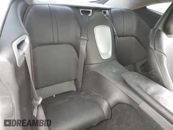 ✅ 2018 Aston Martin DB11 • VIN: SCFRMFAV1JGL05008 • Lot: 41488505. Wystawiony na Copart z przebiegiem 18 133 mil. Bezpłatny archiwum sprzedaży aukcyjnych z USA i szczegółowy raport historii pojazdu na DreamBid. Zdjęcie 10.