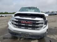 ✅ 2022 GMC Sierra 1500 SLE • VIN: 3GTUUBED9NG606249 • Лот: 81486935. Опубликован ранее на Copart с пробегом 115 358 миль. Бесплатный доступ к архиву аукционных продаж из США и подробный отчёт об истории автомобиля на DreamBid. Изображение 5.