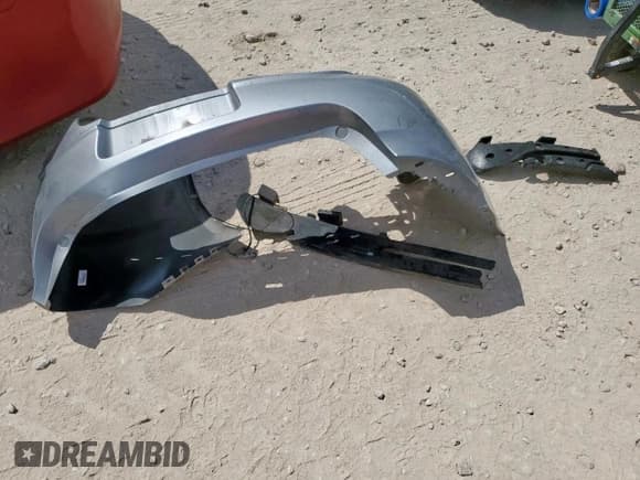 ✅ 2015 Dodge Dart SE • VIN: 1C3CDFAA6FD112299 • Лот: 83967075. Опубликован ранее на Copart с пробегом 166 017 миль. Бесплатный доступ к архиву аукционных продаж из США и подробный отчёт об истории автомобиля на DreamBid. Изображение 12.