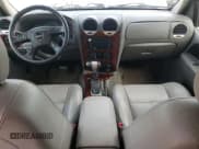 ✅ 2007 GMC Envoy SLT • VIN: 1GKDS13S572149070 • Лот: 63199605. Опубликован ранее на Copart с пробегом 117 572 миль. Бесплатный доступ к архиву аукционных продаж из США и подробный отчёт об истории автомобиля на DreamBid. Изображение 8.